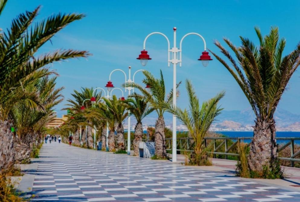 Sunny Days Apartamento Arenales del Sol