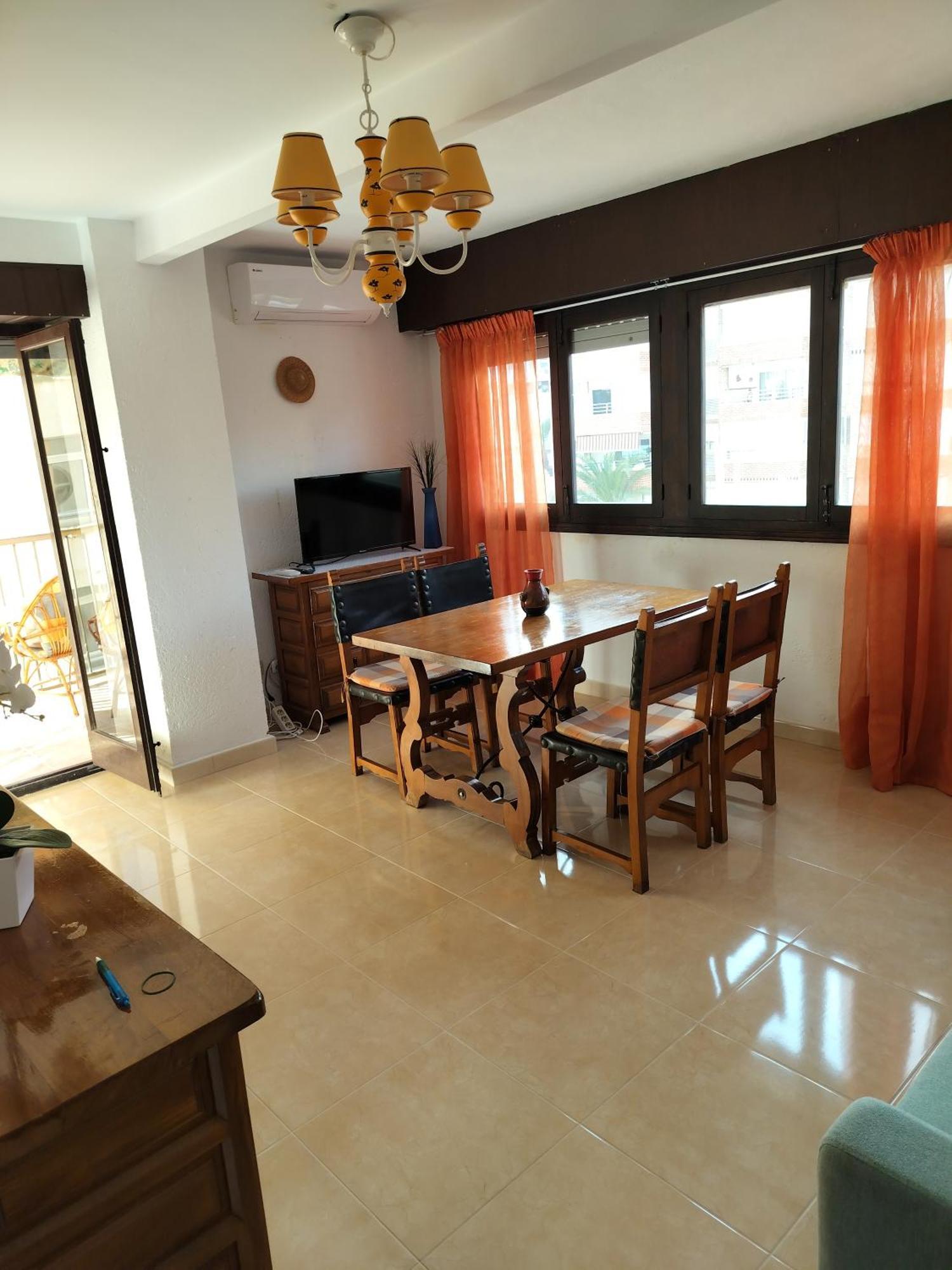 Sunny Days Apartment
